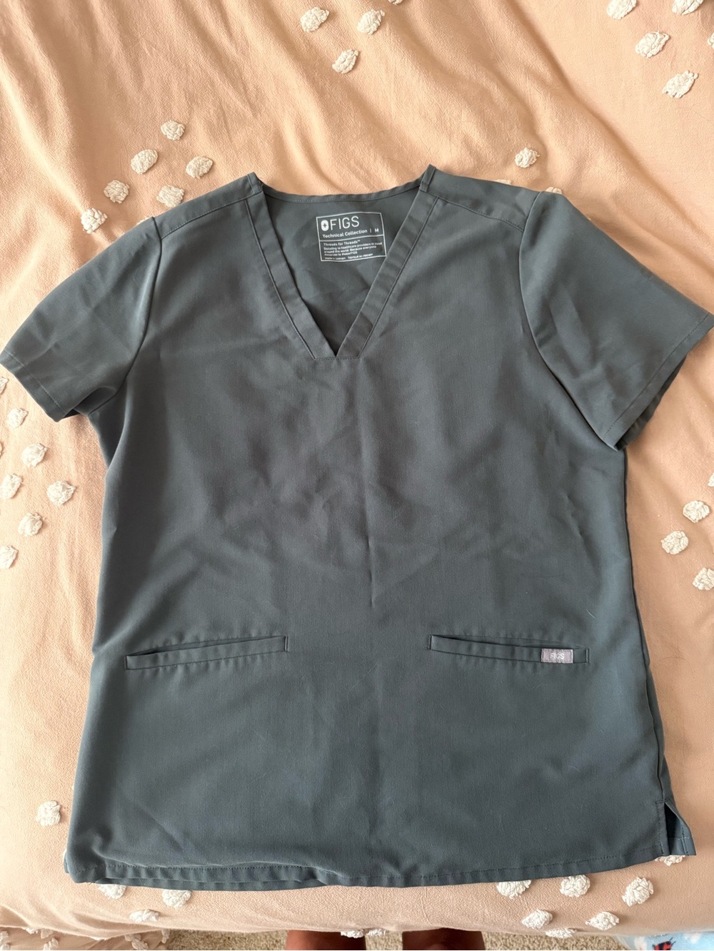 FIGS Women's V-Neck 2 pocket scrub top in Bonsi